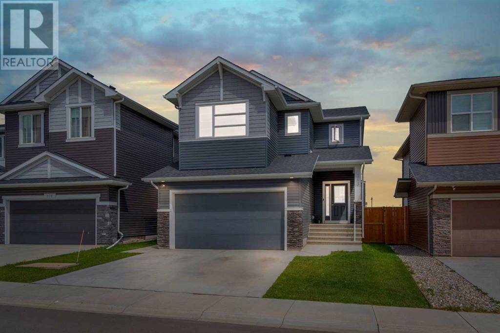 383 Dawson Harbour Court, Chestermere, AB T1X1Z8