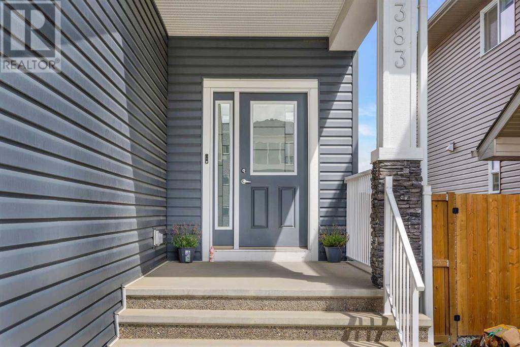 Chestermere, AB T1X1Z8,383 Dawson Harbour Court