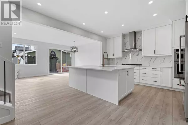 Calgary, AB T3M3X7,33 Magnolia Path SE