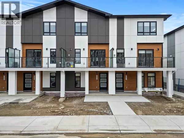 8313 8 Avenue SW, Calgary, AB T3H4C6