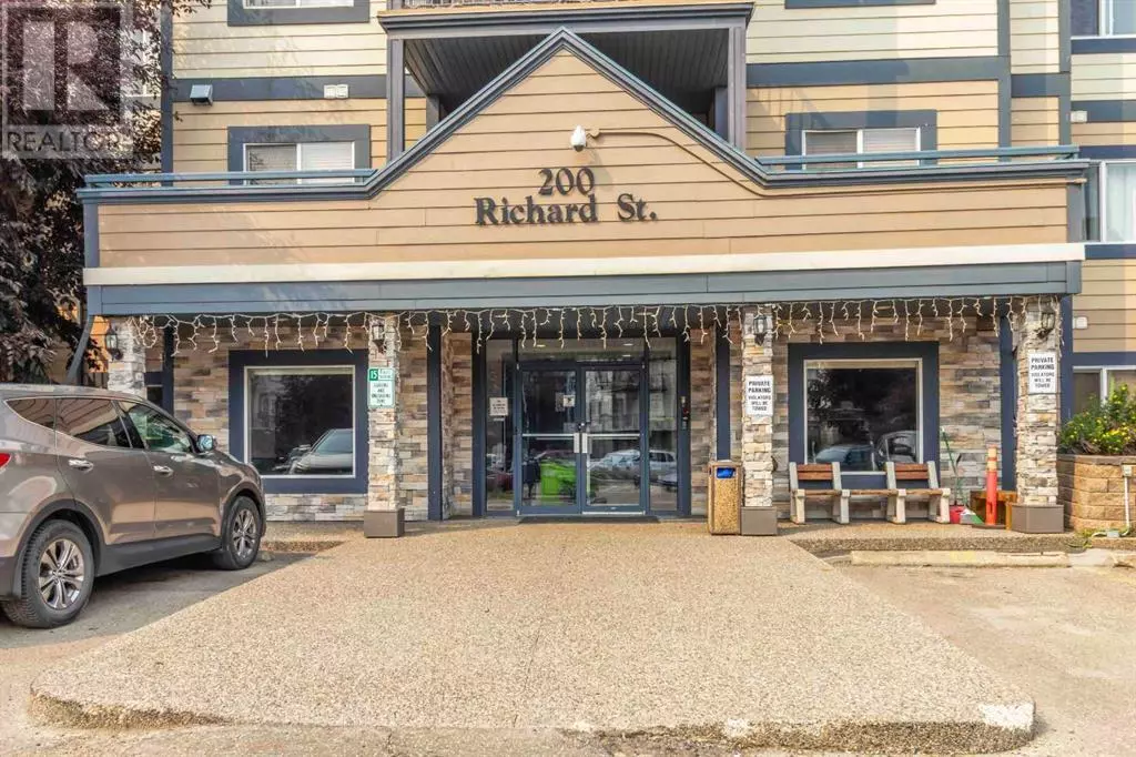Fort Mcmurray, AB T9H5H6,338, 200 Richard Street