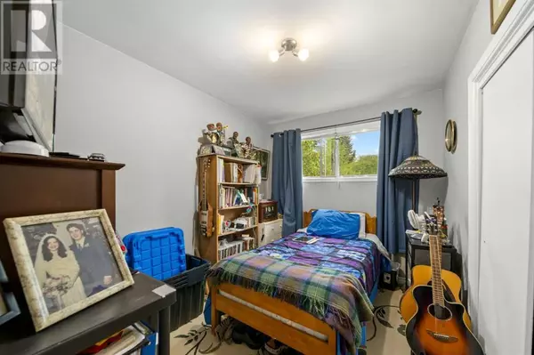 Red Deer, AB T4N1N9,3513 46 Street