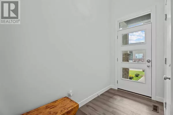 Chestermere, AB T1X2S2,122 South Shore Court