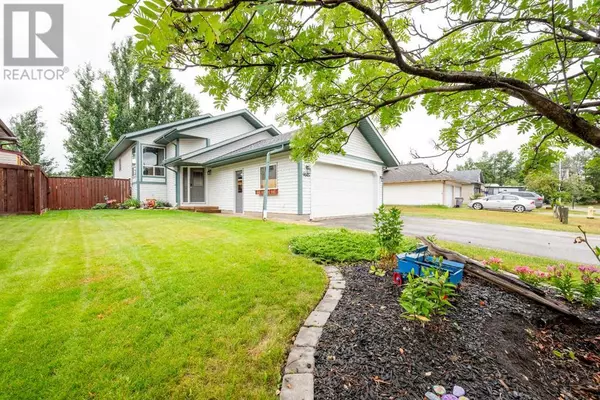 9045 60A Avenue, Grande Prairie, AB T8W2N5