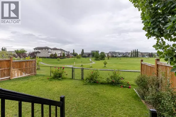 Lethbridge, AB T1J5E2,1047 Keystone Grove W