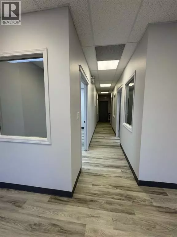 Grande Prairie, AB T8V8H7,109, 8715 109 Street