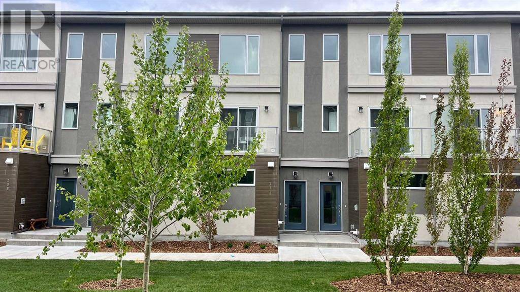 Calgary, AB T2Y0T7,212 Shawnee Square SW