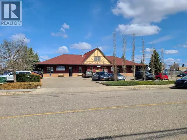 Lacombe, AB T4L2B4,104, 4892 46