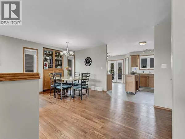 Brooks, AB T1R0M1,364 Lake Stafford Drive E