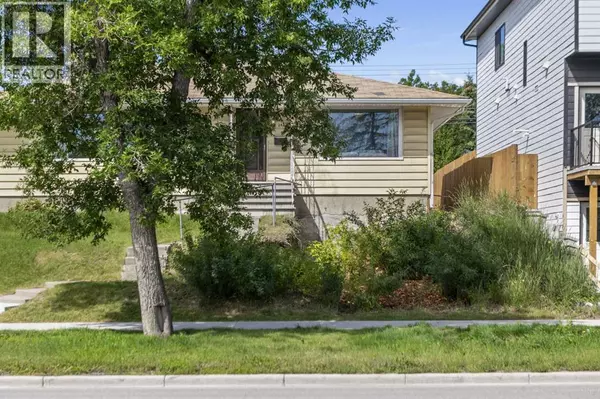 Calgary, AB T3E3A8,2423 37 Street SW