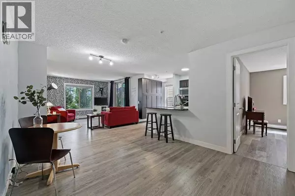 Airdrie, AB T4B3V7,8113, 403 Mackenzie Way SW