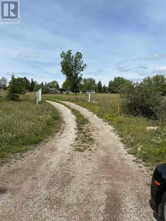 260235 Range Road 23, Rural Rocky View County, AB T2P4L4