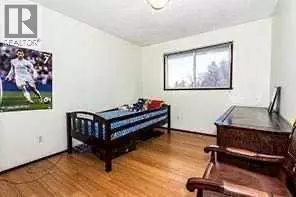 Calgary, AB T3A1Z7,105 Valhalla Crescent NW