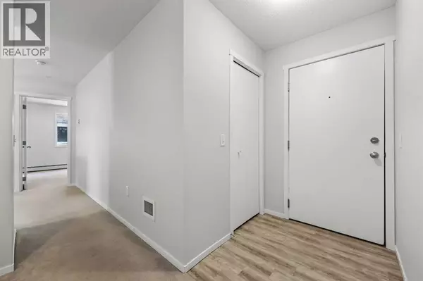 Calgary, AB T3N1T4,3224, 4641 128 Avenue NE