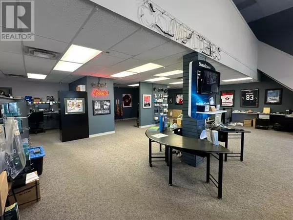 Grande Prairie, AB T8V7T2,102A, 9899 112 Avenue