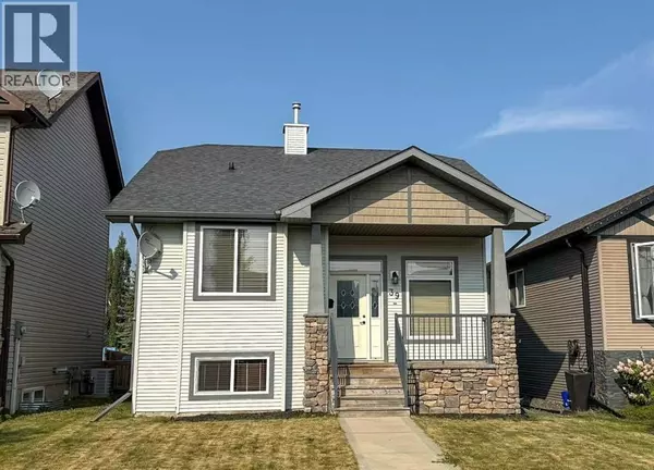 39 Reynolds Road, Sylvan Lake, AB T4S0C2
