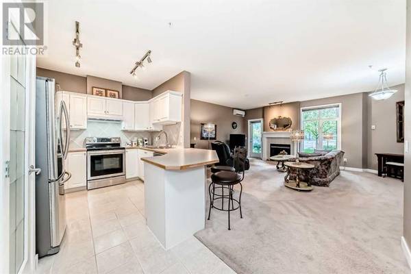 Calgary, AB T3J7H6,1120, 1120 Lake Fraser Green SE