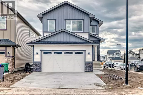 146 Saddlebred Place, Cochrane, AB T4C3E6