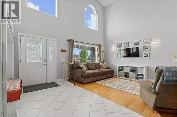 Chestermere, AB T0J0M0,857 West Chesteremere Drive