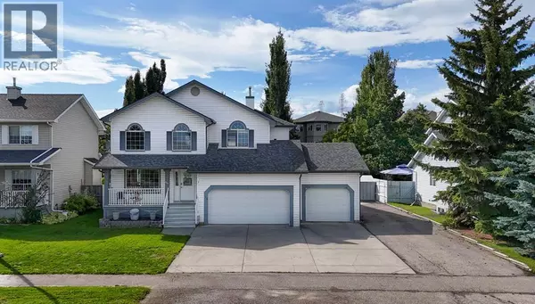 857 West Chesteremere Drive, Chestermere, AB T0J0M0
