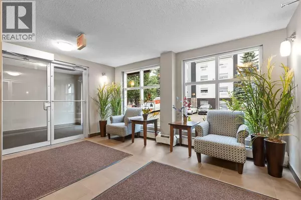 Calgary, AB T2J7J4,1617, 11811 Lake Fraser Drive SE
