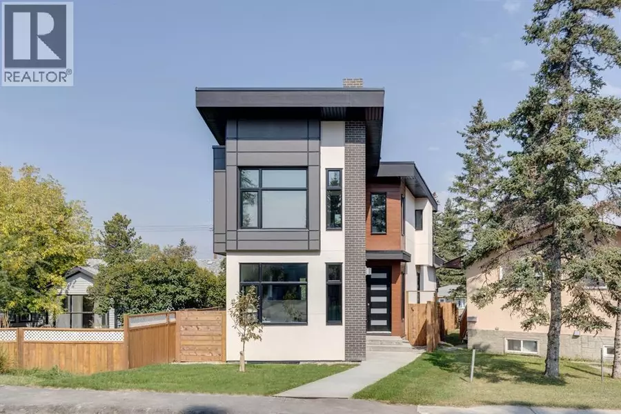 7722 47 Avenue NW, Calgary, AB T3B1Z1