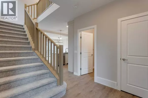 Airdrie, AB T4B3N8,1478 Bayview Point SW