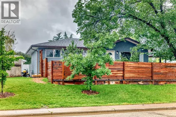 Calgary, AB T2V3A2,3 Hyslop Drive SW