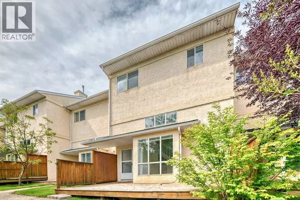 Calgary, AB T2Y3J6,7 Millrose Place SW