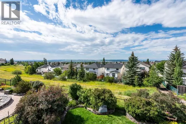 Calgary, AB T3G5A3,49 Arbour Crest Heights NW