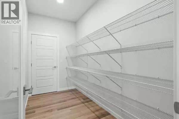 Red Deer, AB T4P3G8,104 Emerald Drive