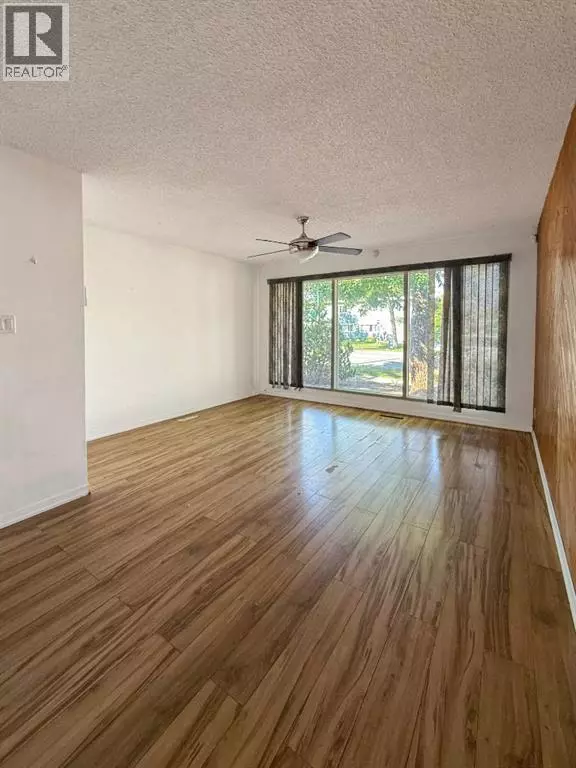 Lethbridge, AB T1H3S9,823 23 Street N