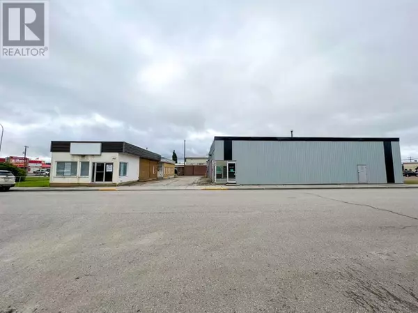 4915 3 Avenue, Edson, AB T7E1E6