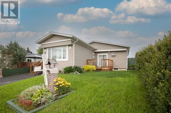 38 Hearthstone Drive, Lacombe, AB T4L2K3