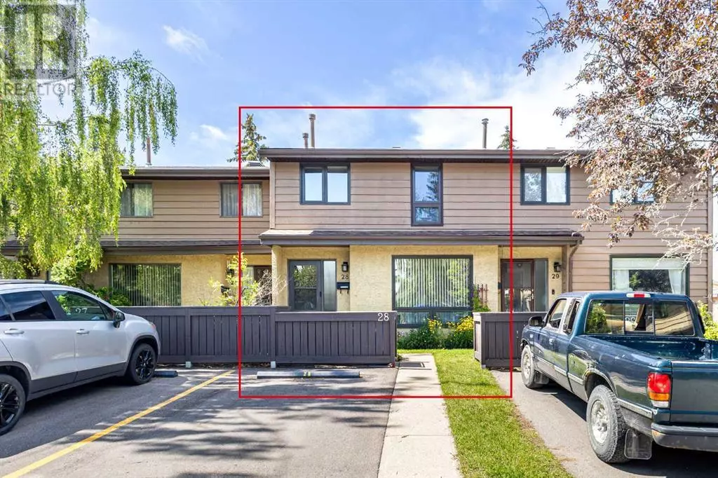 Calgary, AB T2V4N7,28, 2300 Oakmoor Drive SW
