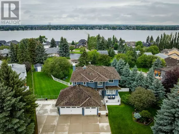 941 East Lakeview Road, Chestermere, AB T1X1B1