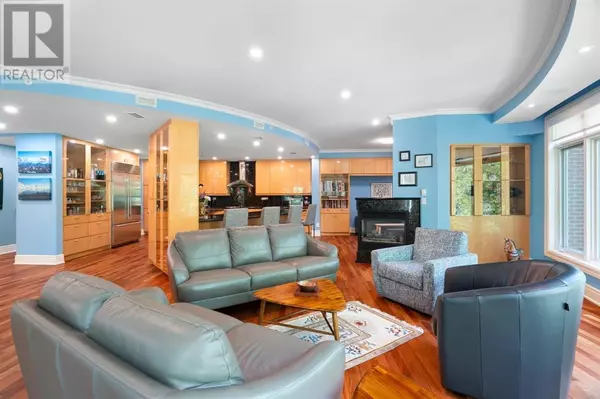 202, 680 Princeton Way SW, Calgary, AB T2P5K2