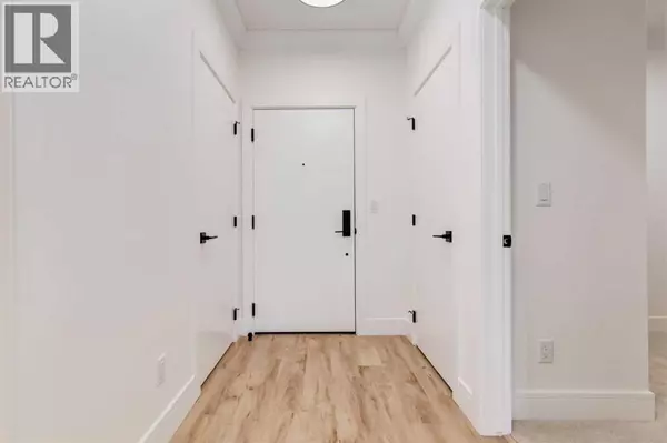 Calgary, AB T3E2L4,406, 330 Dieppe Drive SW