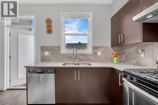 Calgary, AB T3N1M5,202, 515 Redstone Walk NE