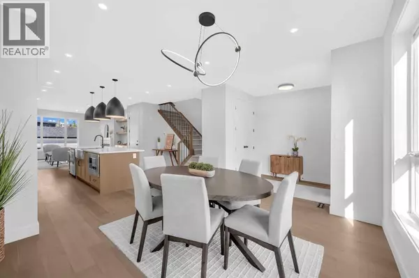 Calgary, AB T3B1Y2,7722 46 Avenue NW