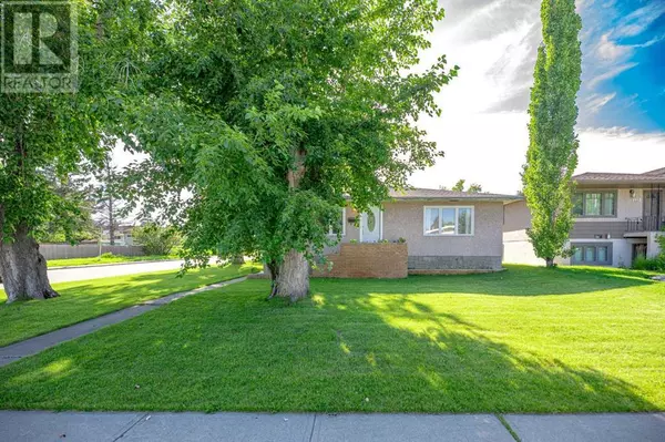 Calgary, AB T3C2A1,1141 43 Street SW