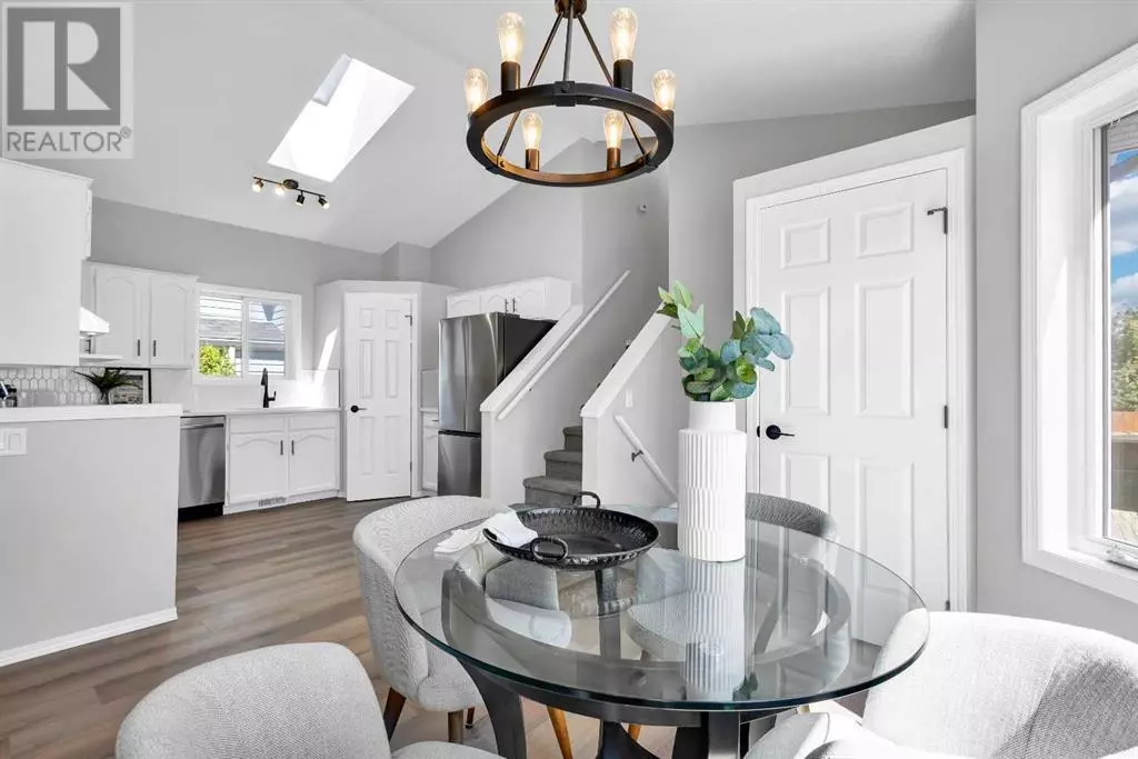 Calgary, AB T3K4P2,14 Coverton Circle NE