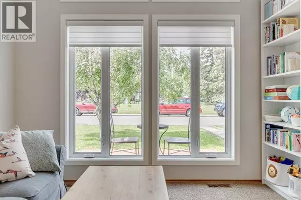 Calgary, AB T2Y2K9,24 Millcrest Road SW