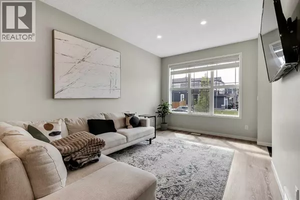 Calgary, AB T2X4P7,46 Creekstone Path SW