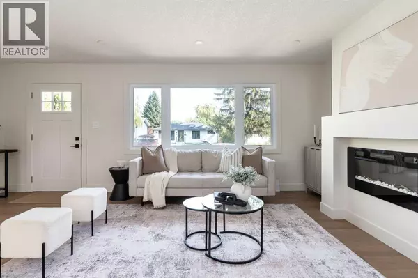 Calgary, AB t2v3g5,15 Hoover Place SW