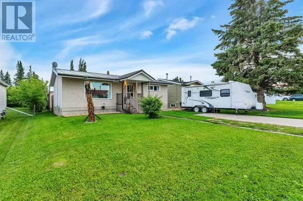 5029 54 Avenue, Rimbey, AB T0C0M0