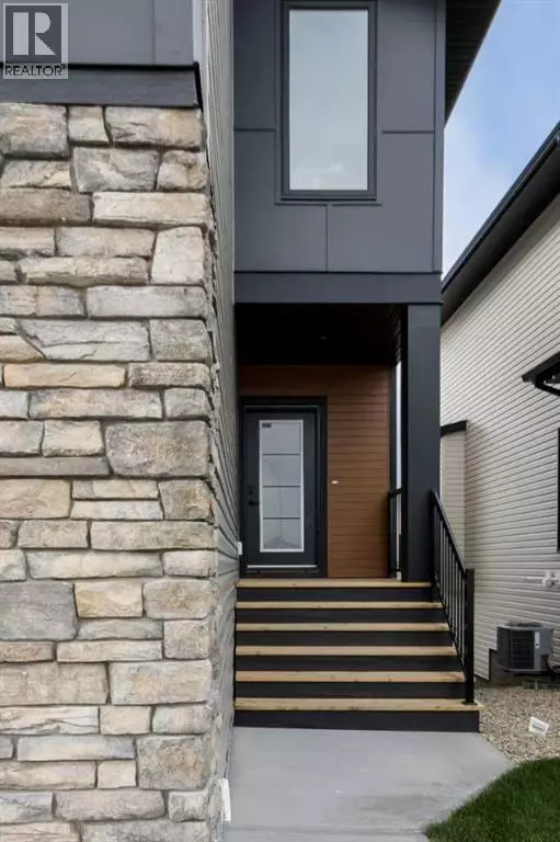 Lethbridge, AB T1K8J8,4606 31 Avenue S