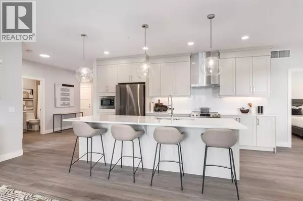 Calgary, AB T3H6H5,2204, 2117 81 Street SW