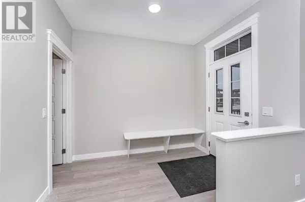 Airdrie, AB T4B5L7,936 Reynolds Lane SW