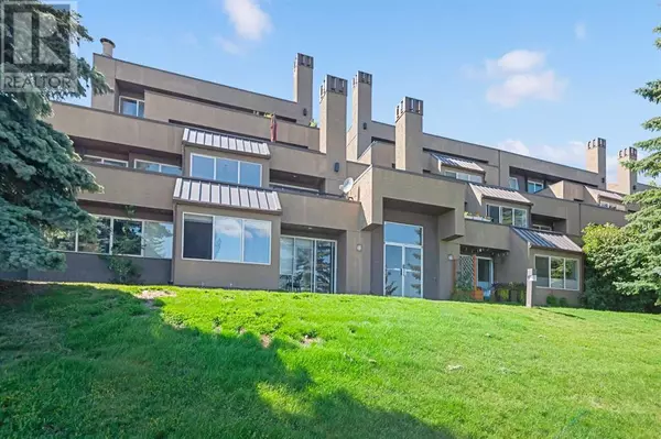 Calgary, AB T3H2L4,4, 218 Village Terrace SW